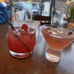 Gardina's Kitchen & Bar - Cherry smash and Cupid's lemon drop
