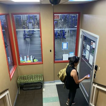Wysaf - Using the phone to gain access - Gyms Near Me - Cody, Wyoming