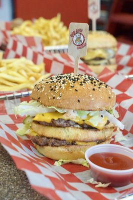 BAD AS'S BURGERS by null