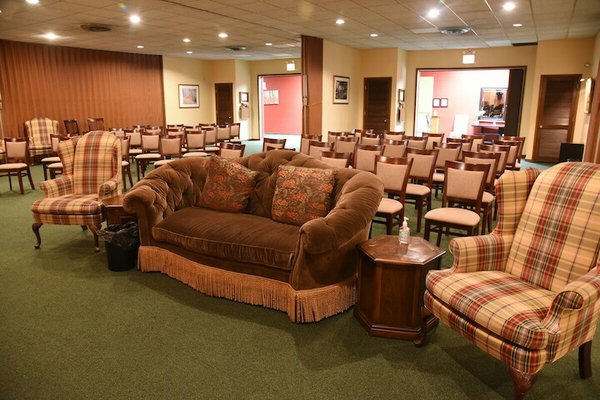 SAGRADA FAMILIA FUNERAL HOME - Updated June 2026 - 18 Photos - 4950 W