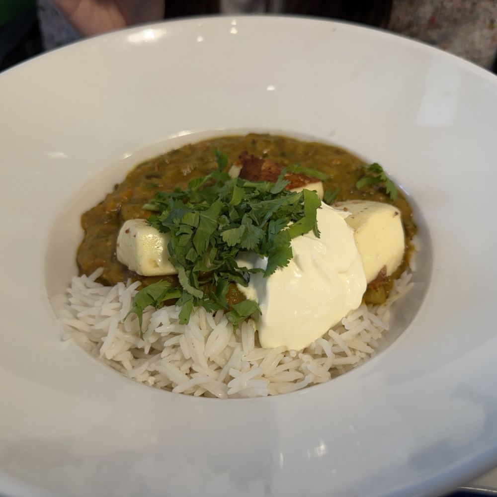 Spoonery - Vegetarian bowl with lentils and paneer - Swedish Near Me - Malmö, M