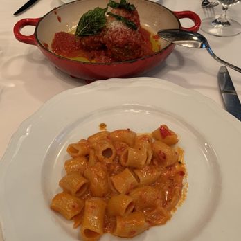 Carbone - Spicy Rigatoni Vodka Mario 's Meatballs - Italian Near Me - New York, New York