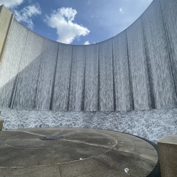 Gerald D Hines Waterwall Park - Landmarks & Historical Buildings Near Me - Houston, Texas Gerald D Hines Waterwall Park - Landmarks & Historical Buildings Near Me - Houston, Texas