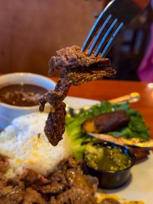 Tokyo Japanese Restaurant & Sushi Bar, 2415 Lime Kiln Ln
