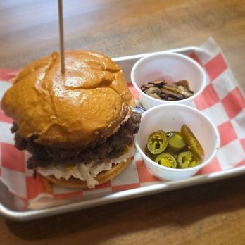 Chuck Wagon - Carolina Burger - American Near Me - Myrtle Beach, South Carolina