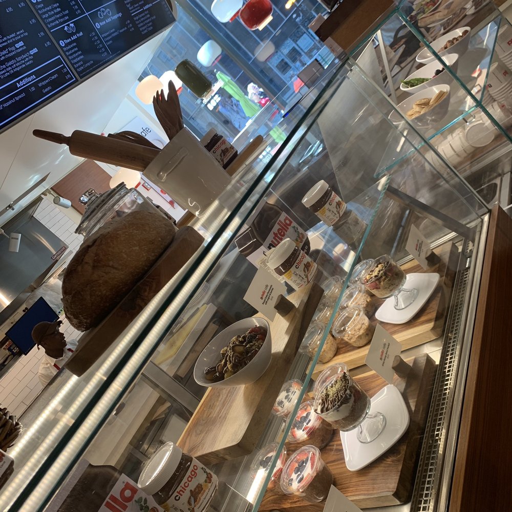 Nutella Cafe - Desserts Near Me - Chicago, Illinois