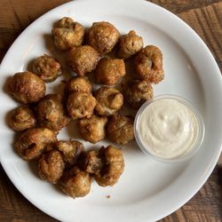 Ridgewood Cafe - Fried button mushrooms with horseradish dip