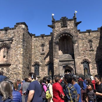 Edinburgh Castle - Landmarks & Historical Buildings Near Me - Edinburgh, EDH