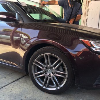 Daniel's Auto Glass - If you ever need to replace your window just call Daniel's! - Auto Glass Services Near Me - Fullerton, California
