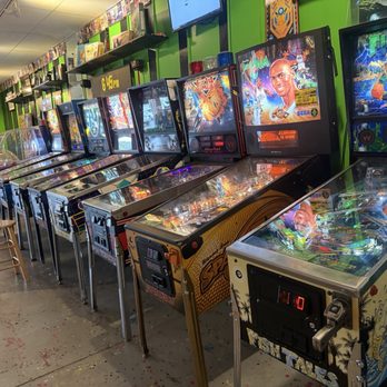 1984 Branson Arcade - pinball - Arcades Near Me - Branson, Missouri 1984 Branson Arcade - pinball - Arcades Near Me - Branson, Missouri