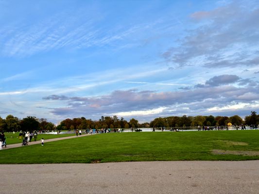 Hyde Park by null