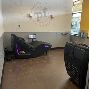 Planet Fitness - Hydro Chairs - Gyms Near Me - Pittsburgh, Pennsylvania Planet Fitness - Hydro Chairs - Gyms Near Me - Pittsburgh, Pennsylvania
