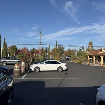 Chardonnay Lodge - Free parking YAY? - Guest Houses Near Me - Napa, California Chardonnay Lodge - Free parking YAY? - Guest Houses Near Me - Napa, California