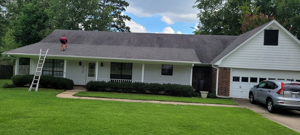 Slide of Born to Roof Texas