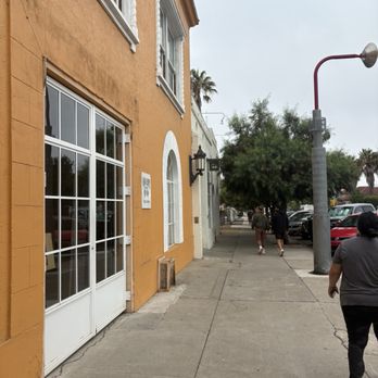 Provecho Coffee - Walk way to the entrance - Coffee & Tea Near Me - San Diego, California Provecho Coffee - Walk way to the entrance - Coffee & Tea Near Me - San Diego, California