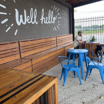 City & State - Dog friendly patio with a variety of seating options. - Coffee & Tea Near Me - Memphis, Tennessee City & State - Dog friendly patio with a variety of seating options. - Coffee & Tea Near Me - Memphis, Tennessee
