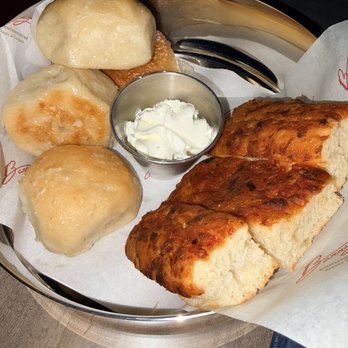 Barry's Downtown Prime - Complimentary bread - Seafood Near Me - Las Vegas, Nevada Barry's Downtown Prime - Complimentary bread - Seafood Near Me - Las Vegas, Nevada