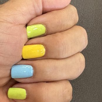 Olivia Nail Bar - Nail Salons Near Me - Moraga, California