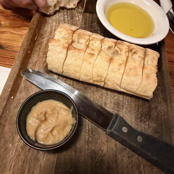 C&C Wood Fired Eats - Half loaf bread service. - Pizza Near Me - Key Largo, Florida