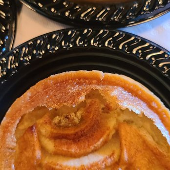 Havana Kitchen - Lemon Tart and Apple Tartlet - Cuban Near Me - Temecula, California Havana Kitchen - Lemon Tart and Apple Tartlet - Cuban Near Me - Temecula, California