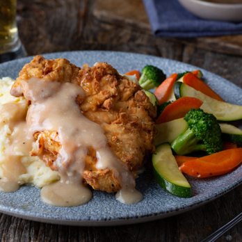 Kelseys Original Roadhouse - fried chicken with gravy and mashed potatoes - American Near Me - St. John's, Newfoundland and Labrador