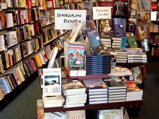 Annie Bloom's Books by null