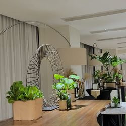 Savoy Hotel Manila - Cute walking area