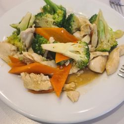 Highland Star - Chicken and Broccoli