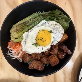 Toast Kitchen & Bakery - Pork Belly Rice Bowl - Breakfast & Brunch Near Me - Tustin, California