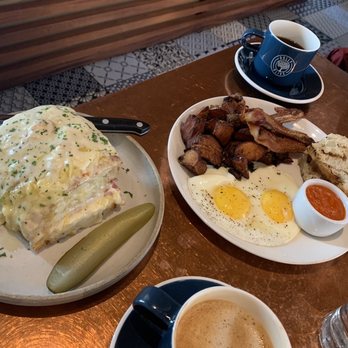 Dolly Olive - Brunch! Croque monsieur, Bambino, oat milk latte, black coffee - Italian Near Me - Portland, Oregon Dolly Olive - Brunch! Croque monsieur, Bambino, oat milk latte, black coffee - Italian Near Me - Portland, Oregon