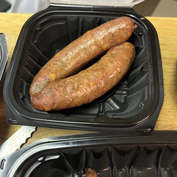 Q-BBQ - This crap - Barbeque Near Me - Oak Park, Illinois