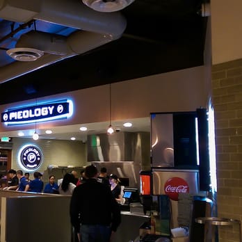 Pieology Pizzeria Bressi Village, Carlsbad, CA