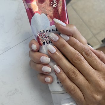 Diva Nails & Spa - Nail Salons Near Me - Norco, California