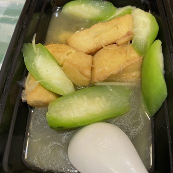Pulau Pinang - Tofu with sponge gourd。Great dish! Love it! - Malaysian Near Me - Elmhurst, New York Pulau Pinang - Tofu with sponge gourd。Great dish! Love it! - Malaysian Near Me - Elmhurst, New York