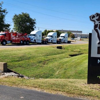 E A Towing - Towing Near Me - Murfreesboro, Tennessee E A Towing - Towing Near Me - Murfreesboro, Tennessee