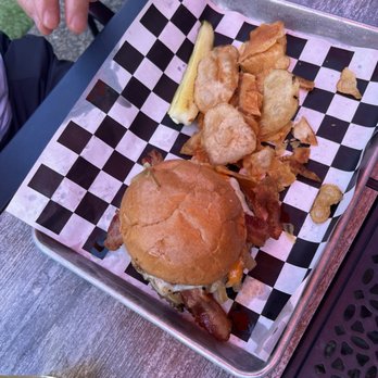 The Lumberyard Pub - Pubs Near Me - Afton, Minnesota