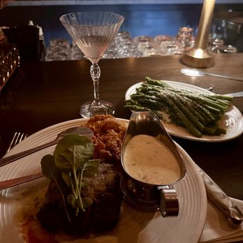 J Carver’s - Steakhouses Near Me - Austin, Texas J Carver’s - Steakhouses Near Me - Austin, Texas