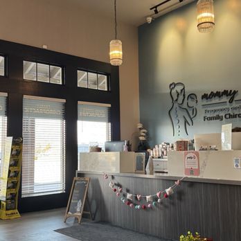 Mommy & Me Chiropractic - Chiropractors Near Me - Lee's Summit, Missouri Mommy & Me Chiropractic - Chiropractors Near Me - Lee's Summit, Missouri