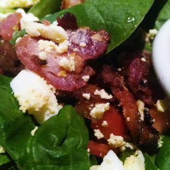 BJ's Restaurant & Brewhouse - Twisted BLT salad - New American Near Me - Upper Saint Clair, Pennsylvania