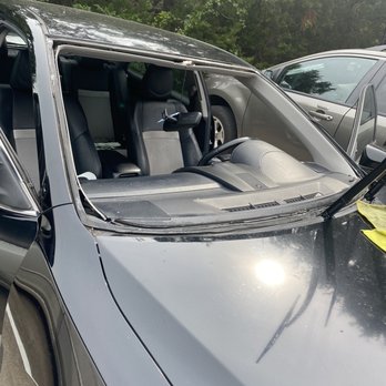 Rick Auto Glass - Windshield Installation & Repair Near Me Rick Auto Glass - Windshield Installation & Repair Near Me