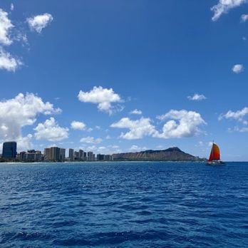 Pink Sails Waikiki - Boat Tours Near Me - Honolulu, Hawaii Pink Sails Waikiki - Boat Tours Near Me - Honolulu, Hawaii