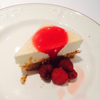 Bistro 1640 - Cheesecake - French Near Me - Quebec City, Quebec Bistro 1640 - Cheesecake - French Near Me - Quebec City, Quebec
