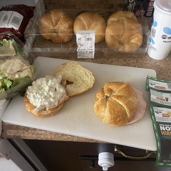 Subway - Definitely not subway - Sandwiches Near Me - Southaven, Mississippi Subway - Definitely not subway - Sandwiches Near Me - Southaven, Mississippi