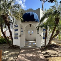 Self-Realization Fellowship Hollywood Temple - Meditation area