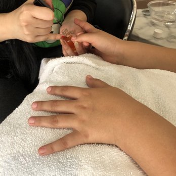 Nailbox Studio - Nail Salons Near Me - Los Angeles, California