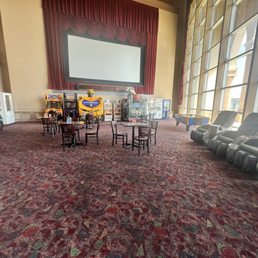 Lobby Lobby