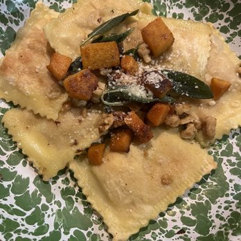 Rosemary And Jeans - Butternut squash ravioli - pretty good - Italian Near Me - Lombard, Illinois Rosemary And Jeans - Butternut squash ravioli - pretty good - Italian Near Me - Lombard, Illinois