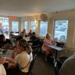 Smitty's Clam Bar