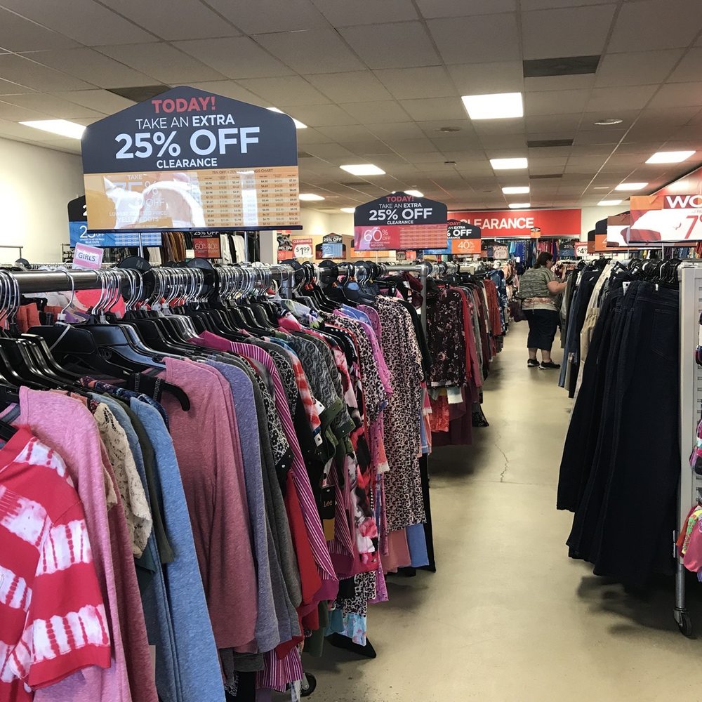 Vanity Fair Outlet - Outlet Stores Near Me - Lancaster, Pennsylvania Vanity Fair Outlet - Outlet Stores Near Me - Lancaster, Pennsylvania