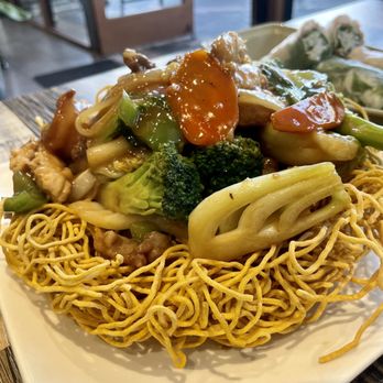 Pho King Way - Xao Dac Biet (House Special Crispy Egg Noodles) - Vietnamese Near Me - Aliso Viejo, California Pho King Way - Xao Dac Biet (House Special Crispy Egg Noodles) - Vietnamese Near Me - Aliso Viejo, California